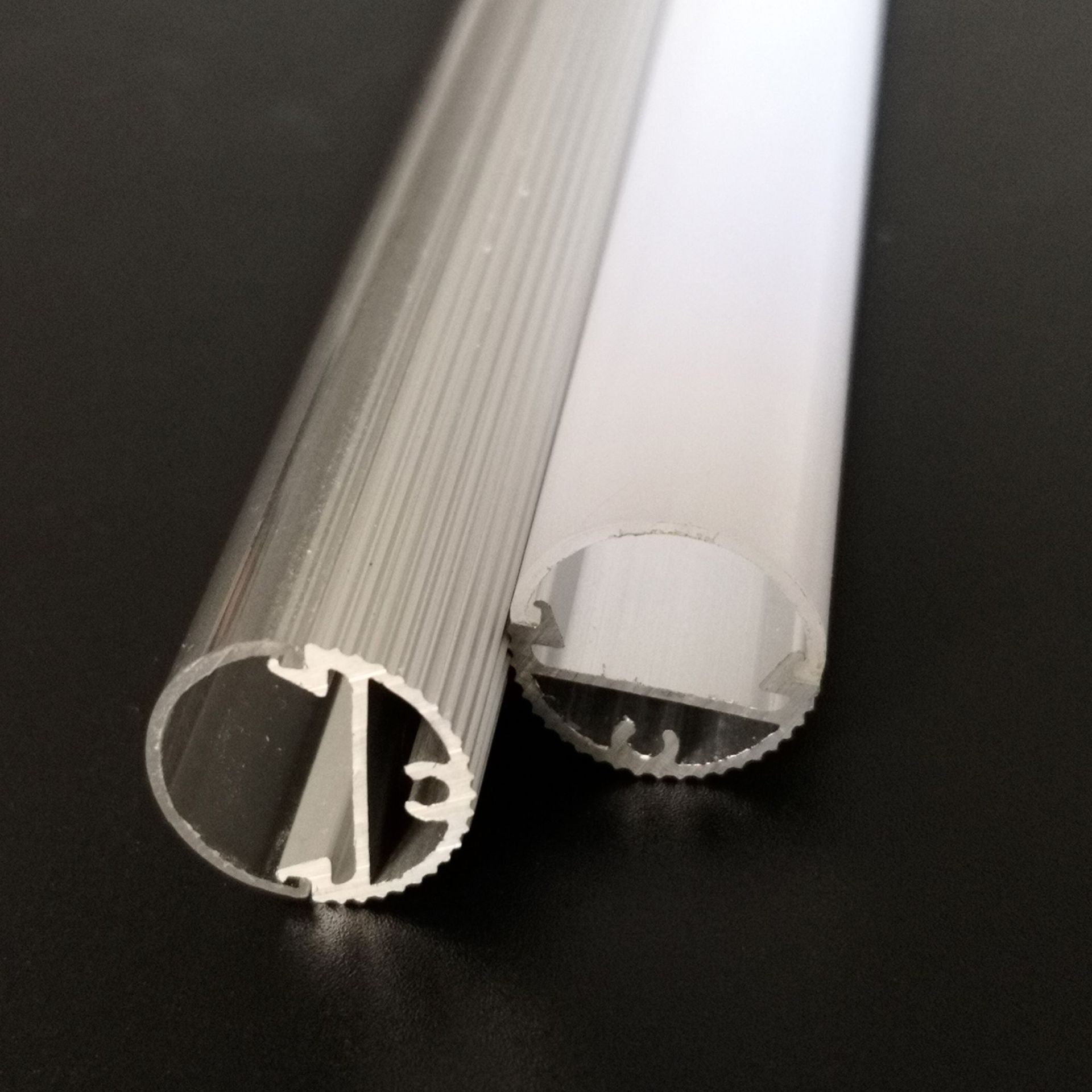 One of the reasons for the cracking of the PC diffuser in the LED tube housing