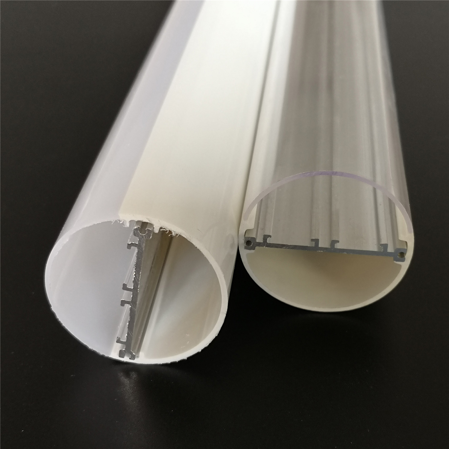 General features of JE company PC extruded lampshade